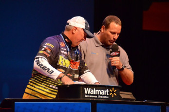 C09738B7-ED98-46B0-93E3-FF5A47B04288