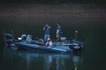 C1E9E91D-2049-4494-87DA-6FD04DCABD83