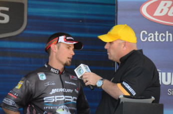 C209C820-F2B6-4ACF-834A-28F9541CF689