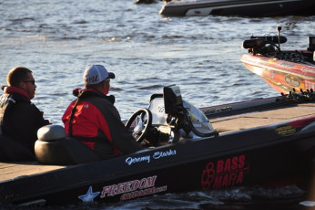 C2163C3A-DBDA-494C-A947-FE51AE95053B