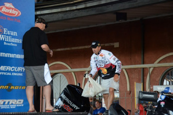 C2A20B17-EBB3-47E9-8B75-C134A0B5625C