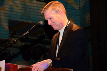 C2BED926-0806-4161-B1E1-911ECC5070BA