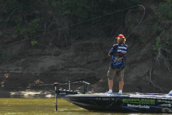 C4674D55-3E8A-4E44-BDF7-FE904E38209F