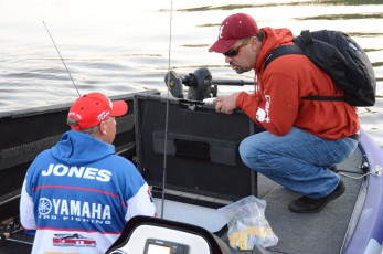 C49A9EC9-FCAC-4AA8-9EA9-10F0B37C3B53