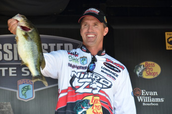 C4BF019E-F3D5-4952-9F0A-696B64176809