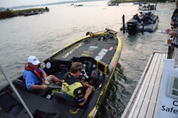 C5883524-38C0-4A2C-A403-E85810ECB6F6