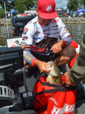 C5E9FFC8-1901-45C5-BDF4-989110DD76FE