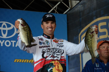 C5EE7123-3A55-4F0D-A6B5-1171CC6EC6AF