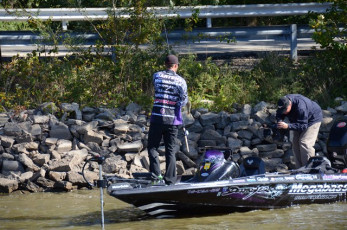 C5FEC00C-8A69-4214-81D2-D28DCB18B811