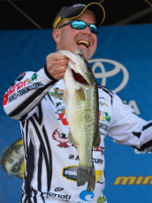 C60ABB95-DF95-49BC-9E09-7673D960800E