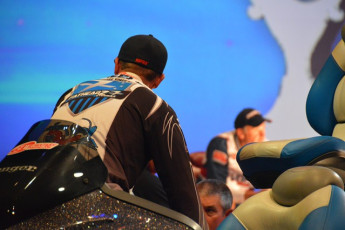 C6A0B4F8-CFB5-47DE-B060-A0F1B4A82BD7