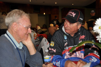 C6ABEB32-65B2-4C6C-A387-64777B43B08E