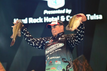 C6B1E34F-655E-4A25-989E-E8349E7C572F