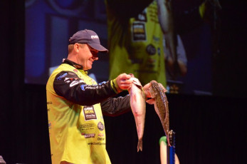 C6D32FDA-45C4-4B79-8E13-0ECE6CCEA94A