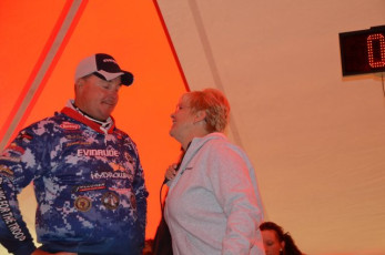 C6E214EB-24DF-45E2-9FB2-9E34F6E6D2F2