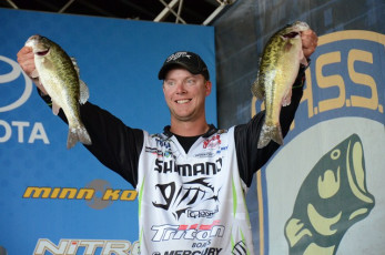 C7DA4ADD-CE70-4F98-B26C-74BB6A98E41F