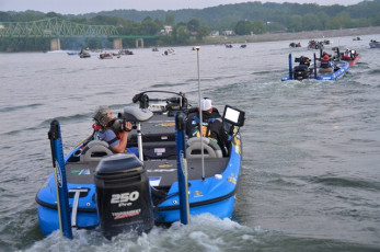 C80B0EC1-52C4-424F-B65F-55A308A6F8D5