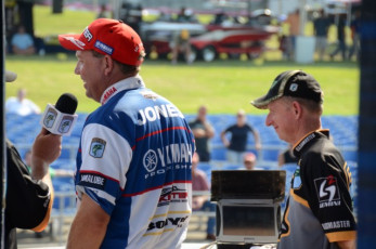 C8714149-0663-41B3-BE30-4ADC86BE422A