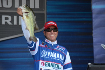 C87978D6-61D4-42E1-A8CB-491EF416B01A