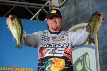 C8BCBDD8-0A1C-4A54-89CE-42F34EE979E9