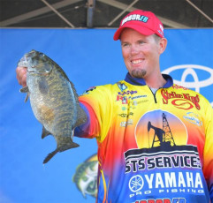 C8EA36EE-8361-41AF-BAC0-F6469D05E62E