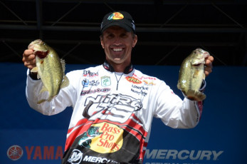 C9A7831E-3D2A-42D4-9F5C-4DA8ABAC36B3