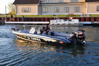 C9EB5EF2-960D-4B1F-872F-5E80E14416E0