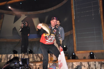 CA92EFE9-D870-4F76-940B-56A32FCB6F89