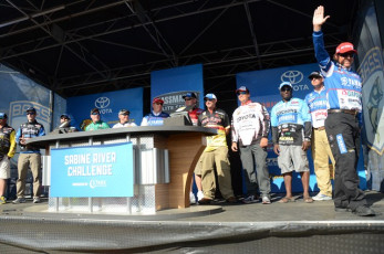 CAF3ED28-FB8D-4BDD-ADE0-C5AB0859FE3B