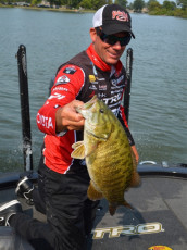 CAFE7DDB-3474-4466-8B95-25770227AF2E