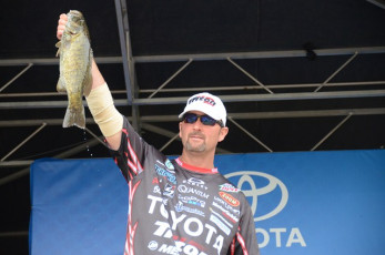 CB6C255C-956F-4A75-8310-23E7A860A411