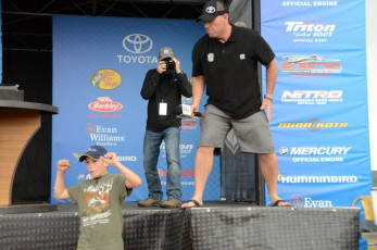 CB9A205A-1AEA-47E3-B5E9-CCE6F7D662A4