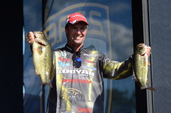 CC128597-1680-4737-940F-D702F3680D09