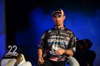 CC578A0B-5D05-4F57-8126-6C6AACE030BE