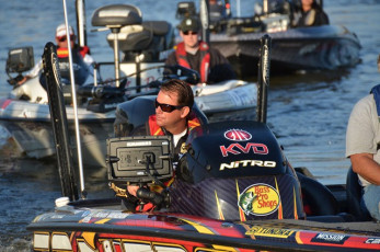 CDC8B69B-2A58-4B79-985F-67F7F3A51008