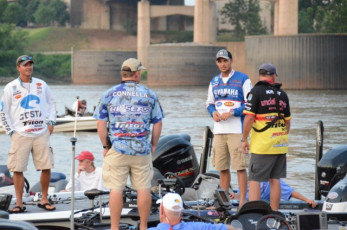 CDEAE7B4-3B91-4F45-B2FF-0C3ACB015183