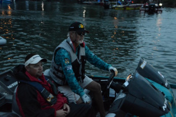 CE76D28B-FAC1-45E7-B08D-B9BC42D19E72