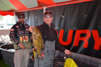 CEC1A1A2-6EC6-483D-9DF6-C975F6FB33ED