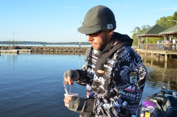 CF9F92C4-A2DA-431E-B644-290371106762