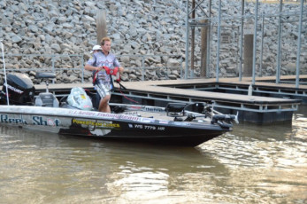 CFF1EF0A-1A25-4A12-BB18-F4271ECB776C