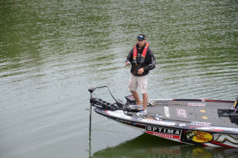 D01C6A32-53B2-4E20-AC9F-4A1E961AC886