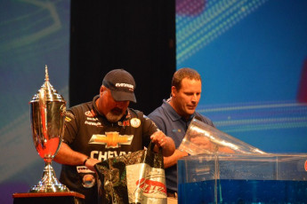 D032F039-3FE5-468C-8473-E4381AAE5C0C