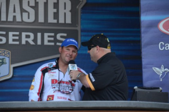 D034EAE2-E689-4F50-98C4-448C1A324415