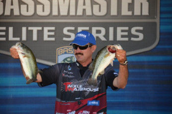 D0BAAA53-2C94-4F29-BC82-E30FB629D291