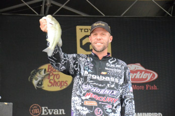 D0FD9304-0F2A-4555-8D55-B7AD3EDACDEE