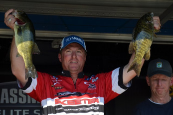 D12AC135-5DDE-4C32-A3E5-C66D74CF1F67