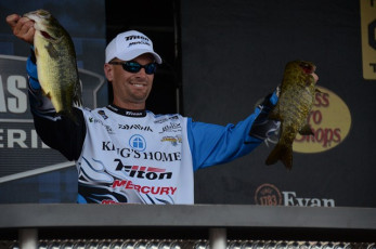 D133D87E-1A04-4E91-91CE-44E2996C53DD