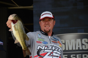 D13C4994-45D3-41EF-B01E-4AFDC7A96416