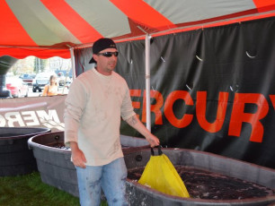 D18CB6EB-FF55-4130-8402-8ADF7A40D307