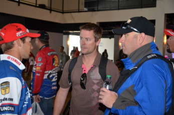 D19EC964-496B-43FD-8BF4-DC1DCC4F1421